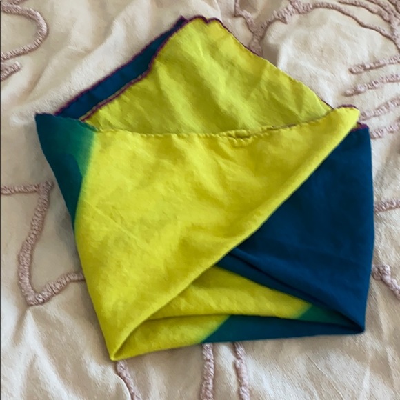 Hermes Paris x Los Angeles Rare Scarf - Picture 12 of 14